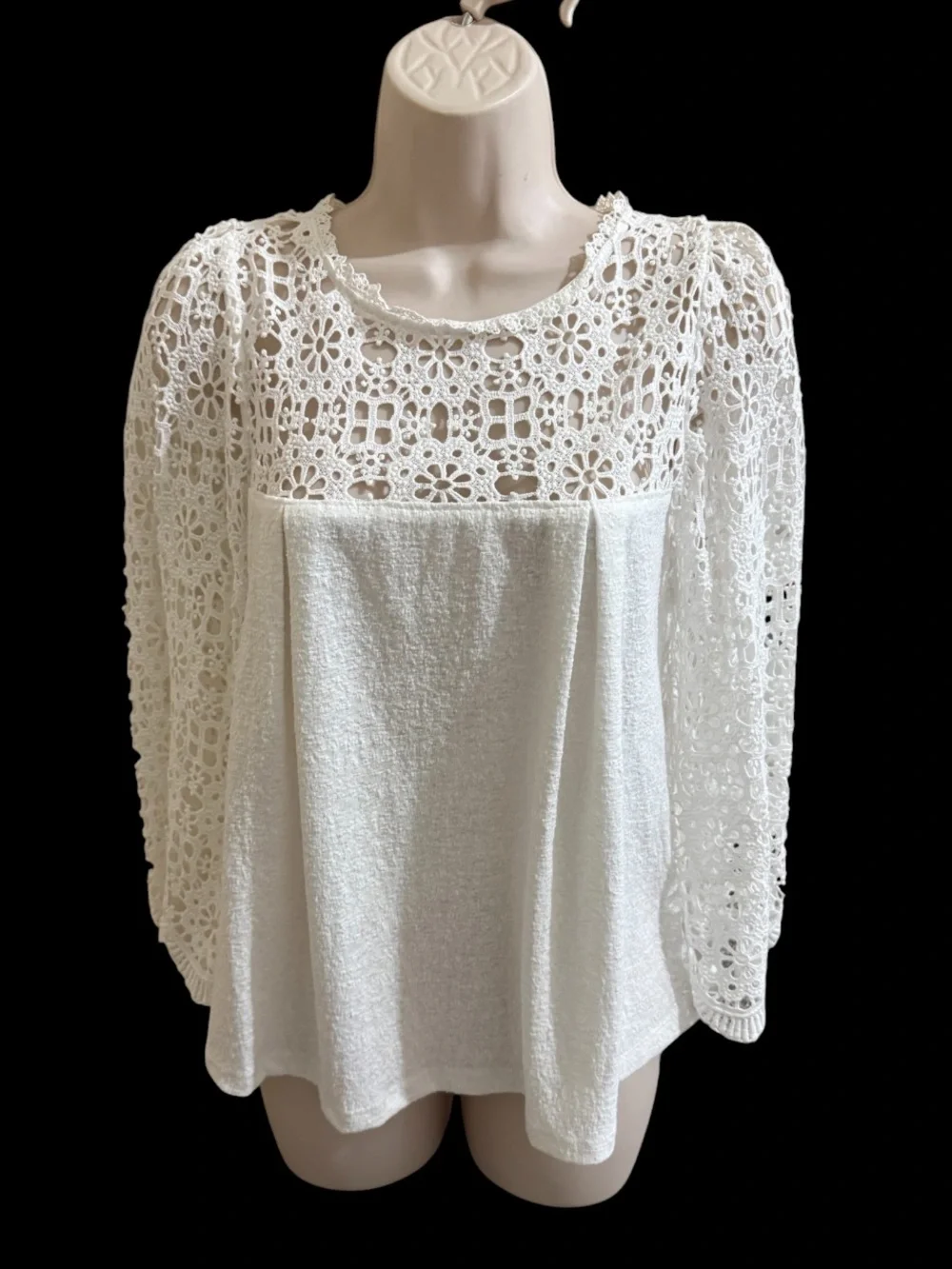 Anthropologie Erin&Ali marigold crochet lace top XS
